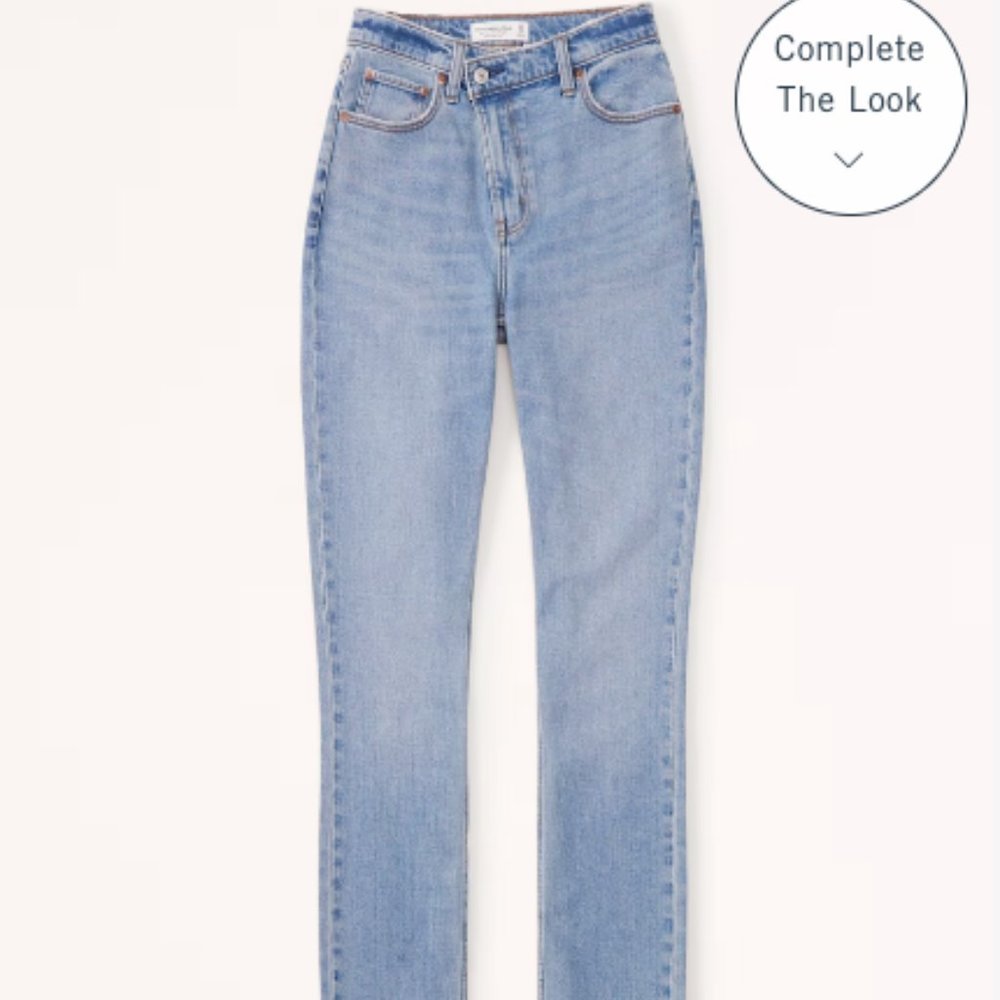Ultra High Rise 90s Slim Straight Jean